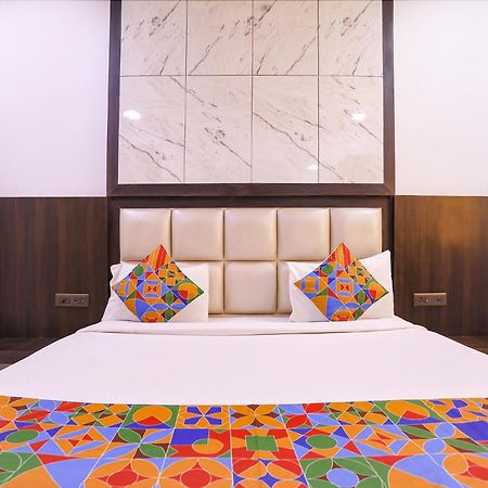 Fabhotel Grand Sparrow Tājganj エクステリア 写真