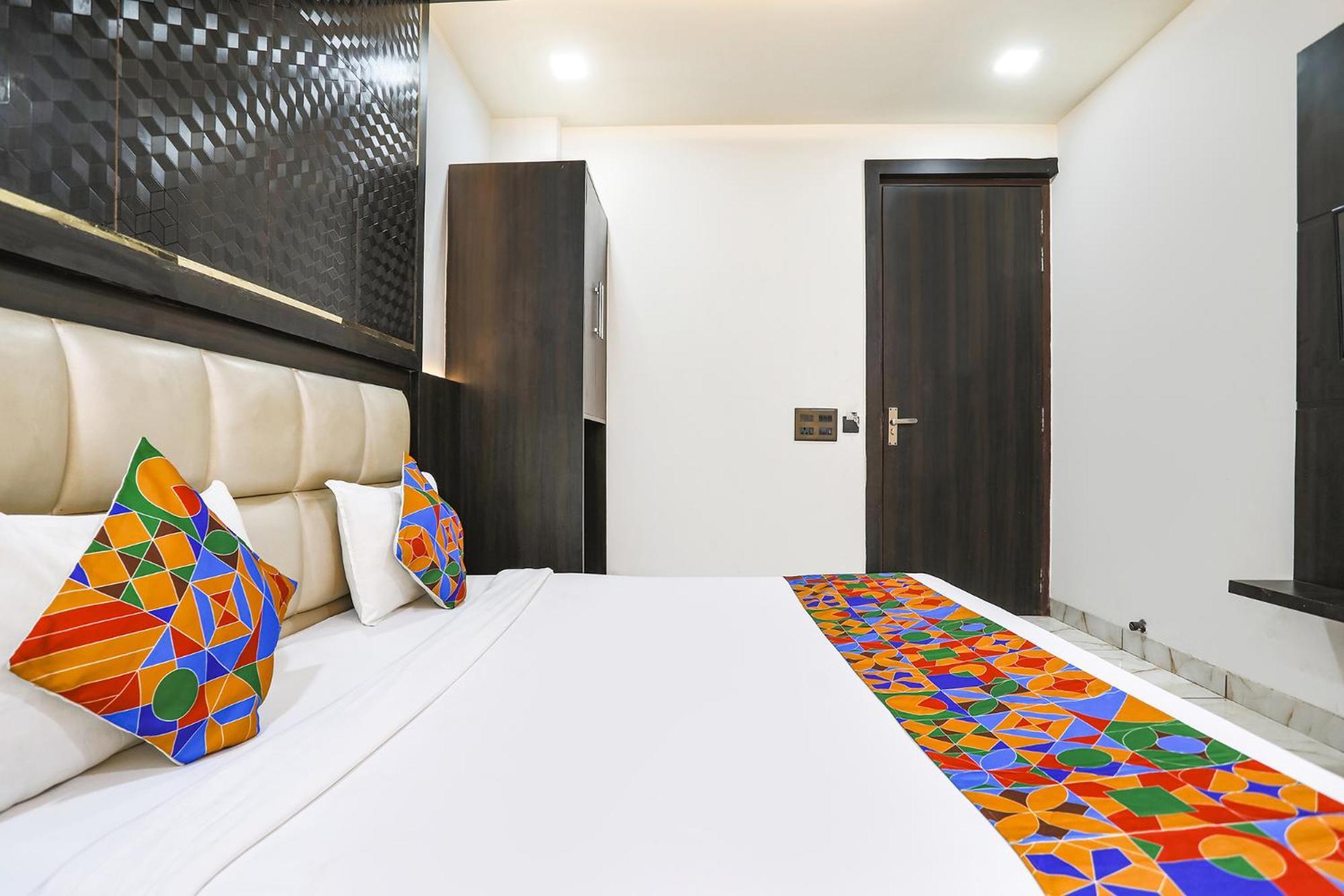 Fabhotel Grand Sparrow Tājganj エクステリア 写真