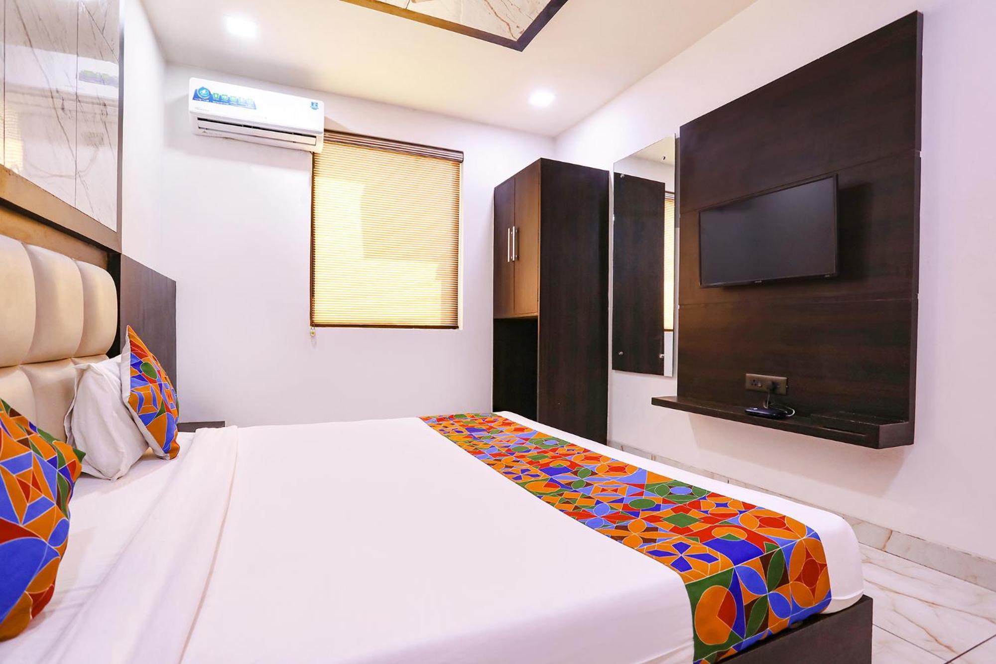 Fabhotel Grand Sparrow Tājganj エクステリア 写真