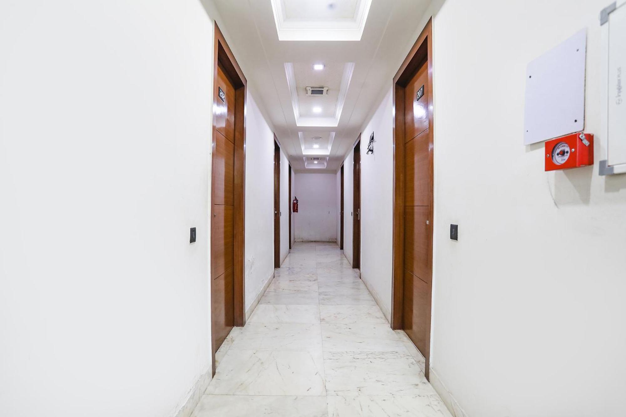Fabhotel Grand Sparrow Tājganj エクステリア 写真