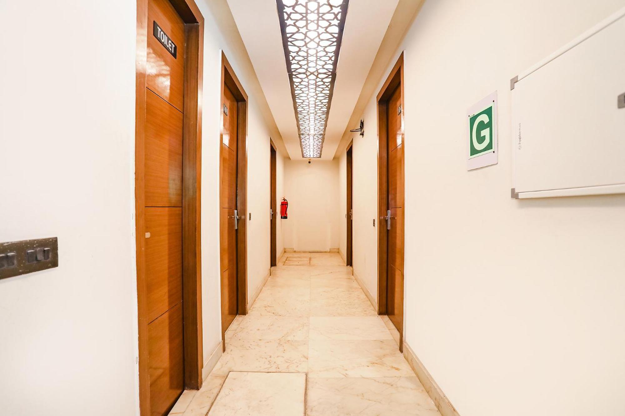 Fabhotel Grand Sparrow Tājganj エクステリア 写真