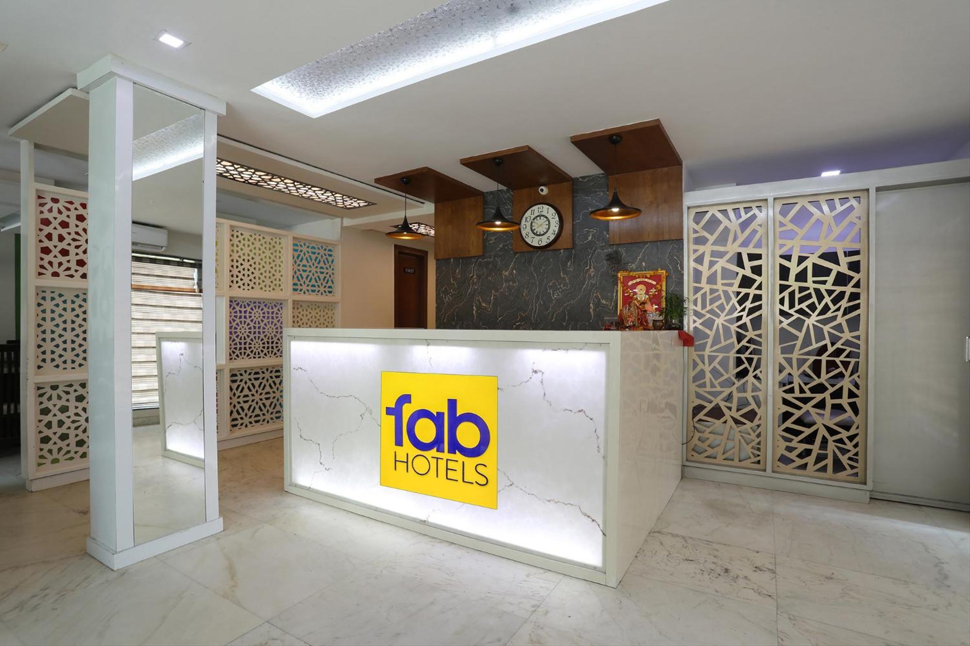 Fabhotel Grand Sparrow Tājganj エクステリア 写真